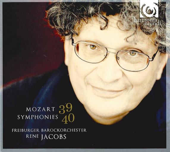 高中女学生的粉嫩小泬
